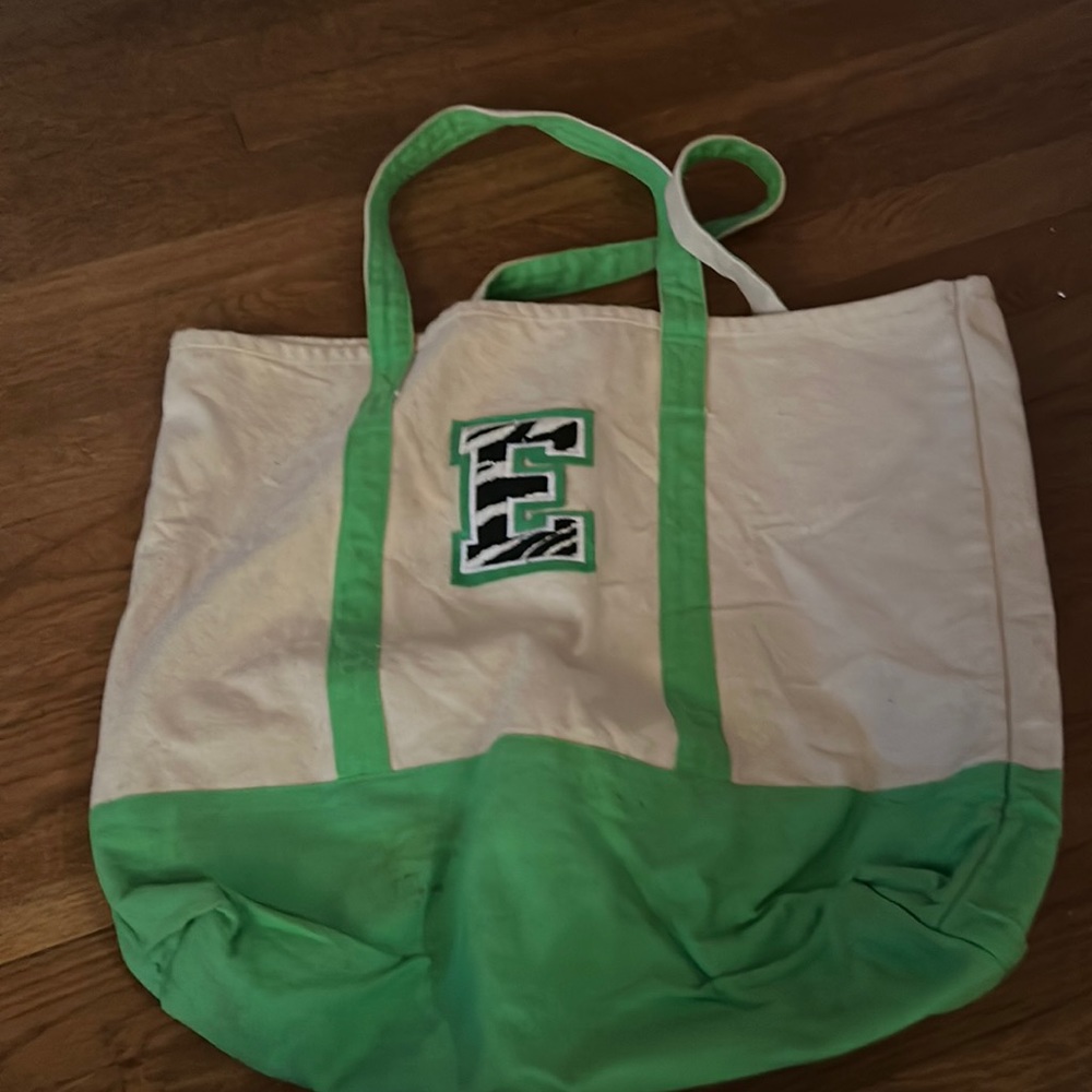 “E” initial tote bag
